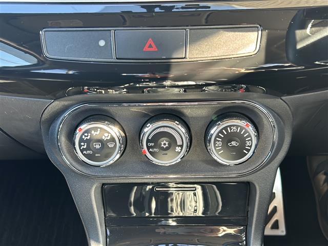 ギャランフォルティススポーツバック ラリーアート　社外ナビ・衝突軽減・クルコン・バックカメラ・ＥＴＣ・パドルシフト・ステリモ・純正フロアマット・純正アルミホイール・キセノンヘッドライト・オートライト・フォグランプ・スマートキー・プッシュスタート（14枚目）