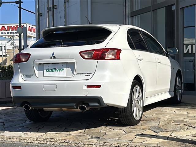 ギャランフォルティススポーツバック ラリーアート　社外ナビ・衝突軽減・クルコン・バックカメラ・ＥＴＣ・パドルシフト・ステリモ・純正フロアマット・純正アルミホイール・キセノンヘッドライト・オートライト・フォグランプ・スマートキー・プッシュスタート（33枚目）