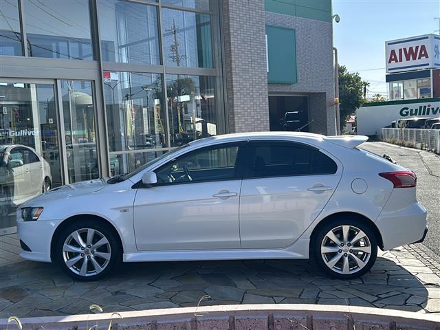 ギャランフォルティススポーツバック ラリーアート　社外ナビ・衝突軽減・クルコン・バックカメラ・ＥＴＣ・パドルシフト・ステリモ・純正フロアマット・純正アルミホイール・キセノンヘッドライト・オートライト・フォグランプ・スマートキー・プッシュスタート（36枚目）