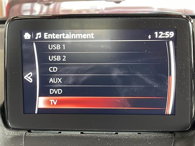 デミオ １３Ｓテーラードブラウン　純正ナビ　ドライブレコーダー　レーダークルーズコントロール　ヘッドアップディスプレイ　ＥＴＣ　ＢＳＭ　スマートキー　シートヒーター　コーナーセンサー　ステアリングリモコン　レーンキープ　ＭＴモード付き（4枚目）