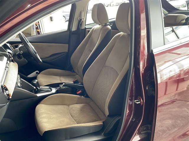 デミオ １３Ｓテーラードブラウン　純正ナビ　ドライブレコーダー　レーダークルーズコントロール　ヘッドアップディスプレイ　ＥＴＣ　ＢＳＭ　スマートキー　シートヒーター　コーナーセンサー　ステアリングリモコン　レーンキープ　ＭＴモード付き（24枚目）