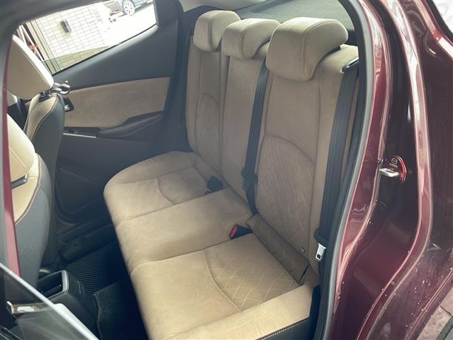 デミオ １３Ｓテーラードブラウン　純正ナビ　ドライブレコーダー　レーダークルーズコントロール　ヘッドアップディスプレイ　ＥＴＣ　ＢＳＭ　スマートキー　シートヒーター　コーナーセンサー　ステアリングリモコン　レーンキープ　ＭＴモード付き（28枚目）