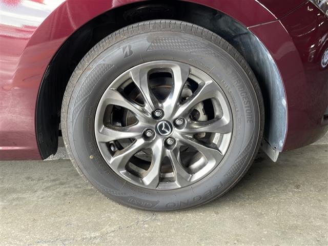 デミオ １３Ｓテーラードブラウン　純正ナビ　ドライブレコーダー　レーダークルーズコントロール　ヘッドアップディスプレイ　ＥＴＣ　ＢＳＭ　スマートキー　シートヒーター　コーナーセンサー　ステアリングリモコン　レーンキープ　ＭＴモード付き（41枚目）