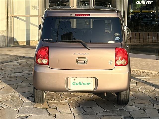 アルトラパン 10thアニバーサリーリミテッド 社外ナビ シートヒーターD席 ETC 純正アルミホイール 純正フロアマット スマートキー スペアキー×1 プッシュスタート オートエアコン ハロゲンヘッドライト Wエアバッグ パワーウィンドウ ABS(7枚目)