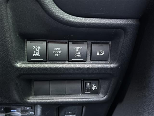 シエンタ Ｇ　純正ナビ・両側パワスラ・衝突軽減・レーンキープ・追従クルコン・コーナーセンサー前後・全方位カメラ・ＥＴＣ・録画機能付きデジタルインナーミラー・ＭＴモード付・ステリモ・ＬＥＤヘッドライト・オートライト（7枚目）