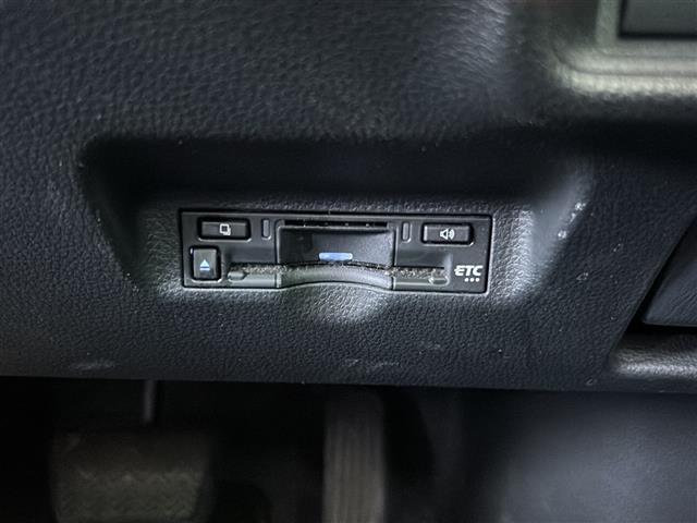 シエンタ Ｇ　純正ナビ・両側パワスラ・衝突軽減・レーンキープ・追従クルコン・コーナーセンサー前後・全方位カメラ・ＥＴＣ・録画機能付きデジタルインナーミラー・ＭＴモード付・ステリモ・ＬＥＤヘッドライト・オートライト（9枚目）