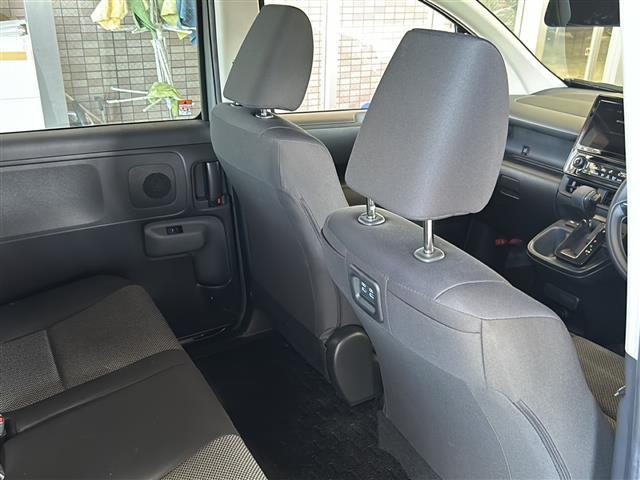 シエンタ Ｇ　純正ナビ・両側パワスラ・衝突軽減・レーンキープ・追従クルコン・コーナーセンサー前後・全方位カメラ・ＥＴＣ・録画機能付きデジタルインナーミラー・ＭＴモード付・ステリモ・ＬＥＤヘッドライト・オートライト（24枚目）