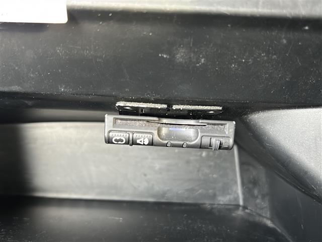 Ｎ－ＢＯＸ Ｇ　ＳＳパッケージ　純正ナビ　ルーフキャリア　両側パワースライドドア　ステアリングリモコン　バックカメラ　アイドリングストップ　横滑り防止　プッシュスタート　スマートキー　ＥＴＣ　盗難防止装置　パワーステアリング（14枚目）