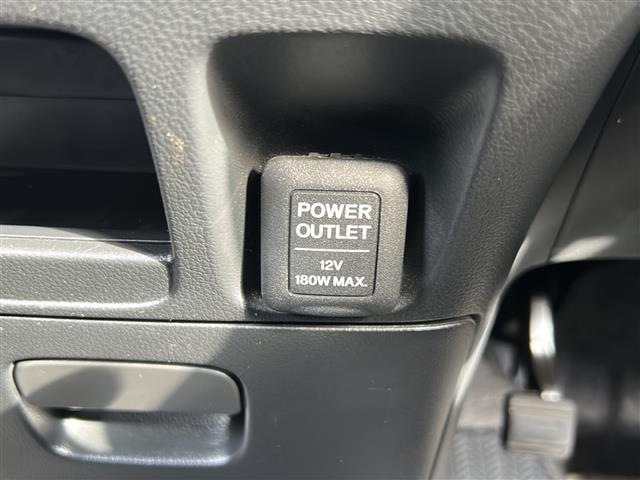 Ｎ－ＢＯＸ Ｇ　ＳＳパッケージ　純正ナビ　ルーフキャリア　両側パワースライドドア　ステアリングリモコン　バックカメラ　アイドリングストップ　横滑り防止　プッシュスタート　スマートキー　ＥＴＣ　盗難防止装置　パワーステアリング（15枚目）