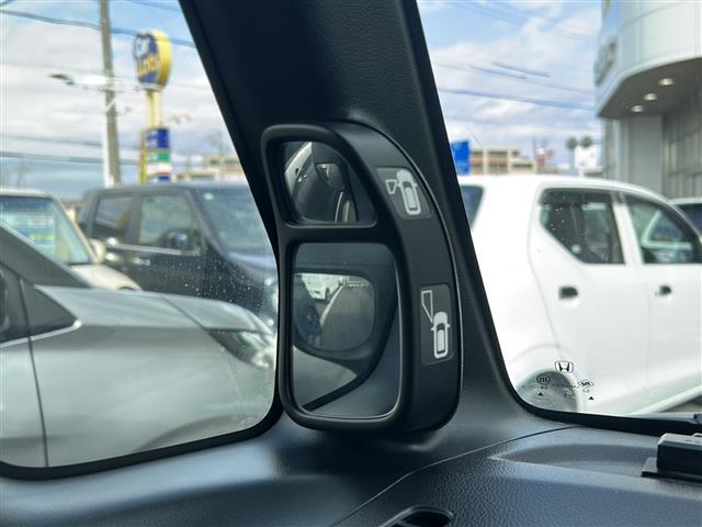 Ｎ－ＢＯＸ Ｇ　ＳＳパッケージ　純正ナビ　ルーフキャリア　両側パワースライドドア　ステアリングリモコン　バックカメラ　アイドリングストップ　横滑り防止　プッシュスタート　スマートキー　ＥＴＣ　盗難防止装置　パワーステアリング（18枚目）