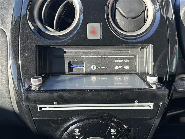 ノート ｅ－パワー　Ｘ　純正ナビ　全方位カメラ　コーナーセンサー　ドライブレコーダー　スマートキー　デジタルインナーミラー　エマージェンシーブレーキ　　レーンキープ　レーダークルーズコントロール　ＥＴＣ　横滑り防止装置（5枚目）