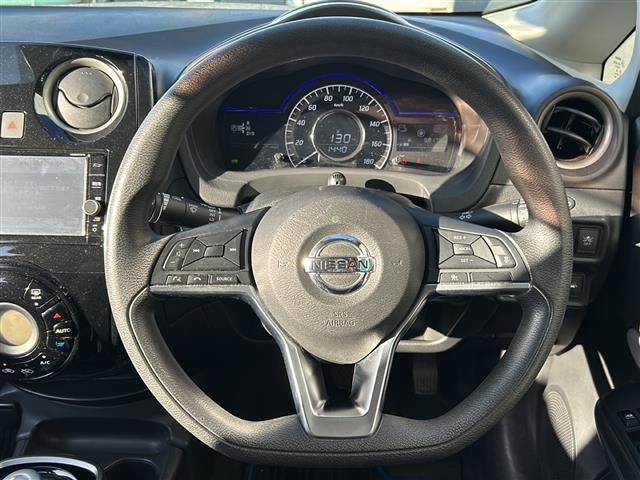 ノート ｅ－パワー　Ｘ　純正ナビ　全方位カメラ　コーナーセンサー　ドライブレコーダー　スマートキー　デジタルインナーミラー　エマージェンシーブレーキ　　レーンキープ　レーダークルーズコントロール　ＥＴＣ　横滑り防止装置（7枚目）