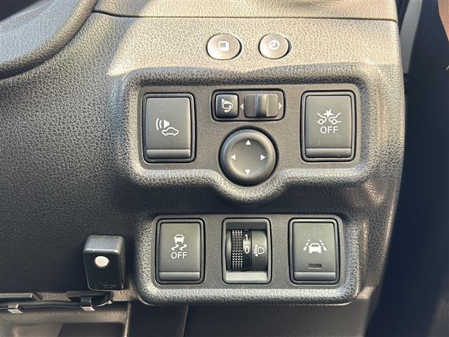 ノート ｅ－パワー　Ｘ　純正ナビ　全方位カメラ　コーナーセンサー　ドライブレコーダー　スマートキー　デジタルインナーミラー　エマージェンシーブレーキ　　レーンキープ　レーダークルーズコントロール　ＥＴＣ　横滑り防止装置（16枚目）