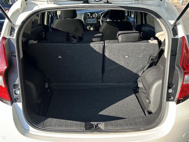 ノート ｅ－パワー　Ｘ　純正ナビ　全方位カメラ　コーナーセンサー　ドライブレコーダー　スマートキー　デジタルインナーミラー　エマージェンシーブレーキ　　レーンキープ　レーダークルーズコントロール　ＥＴＣ　横滑り防止装置（29枚目）