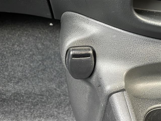 ノート ｅ－パワー　Ｘ　モード・プレミア　純正ナビ・衝突軽減・横滑り防止装置・レーンキープ・バックカメラ・ＥＴＣ・ステリモ・スマートキー・プッシュスタート・スペアキー１本・社外アルミホイール・オートライト（15枚目）