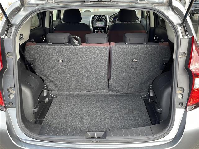 ノート ｅ－パワー　Ｘ　モード・プレミア　純正ナビ・衝突軽減・横滑り防止装置・レーンキープ・バックカメラ・ＥＴＣ・ステリモ・スマートキー・プッシュスタート・スペアキー１本・社外アルミホイール・オートライト（25枚目）