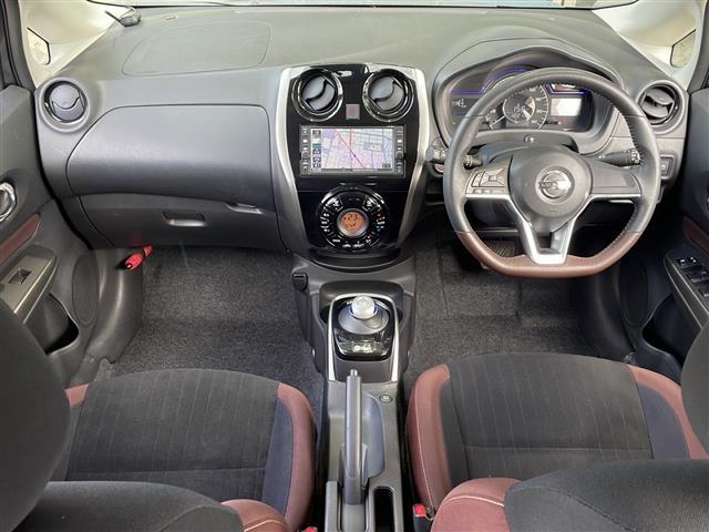 ノート ｅ－パワー　Ｘ　モード・プレミア　純正ナビ・衝突軽減・横滑り防止装置・レーンキープ・バックカメラ・ＥＴＣ・ステリモ・スマートキー・プッシュスタート・スペアキー１本・社外アルミホイール・オートライト（42枚目）