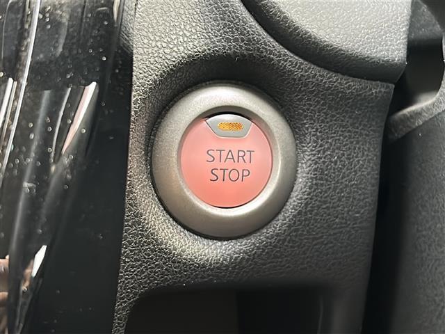 ノート ｅ－パワー　Ｘ　純正ナビ　バックカメラ　ステアリングリモコン　アイドリングストップ　レーンキープアシスト　オートライト　パワーステアリング　パワーウィンド　プッシュスタート　スマートキー　エマージェンシーブレーキ（17枚目）