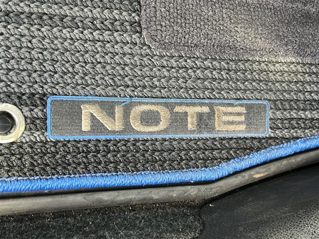 ノート ｅ－パワー　Ｘ　純正ナビ　バックカメラ　ステアリングリモコン　アイドリングストップ　レーンキープアシスト　オートライト　パワーステアリング　パワーウィンド　プッシュスタート　スマートキー　エマージェンシーブレーキ（20枚目）