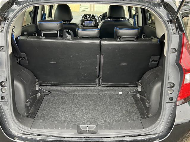 ノート ｅ－パワー　Ｘ　純正ナビ　バックカメラ　ステアリングリモコン　アイドリングストップ　レーンキープアシスト　オートライト　パワーステアリング　パワーウィンド　プッシュスタート　スマートキー　エマージェンシーブレーキ（29枚目）