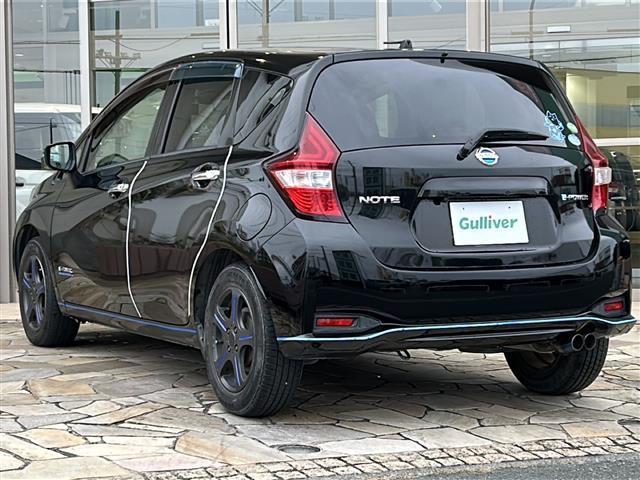 ノート ｅ－パワー　Ｘ　純正ナビ　バックカメラ　ステアリングリモコン　アイドリングストップ　レーンキープアシスト　オートライト　パワーステアリング　パワーウィンド　プッシュスタート　スマートキー　エマージェンシーブレーキ（43枚目）