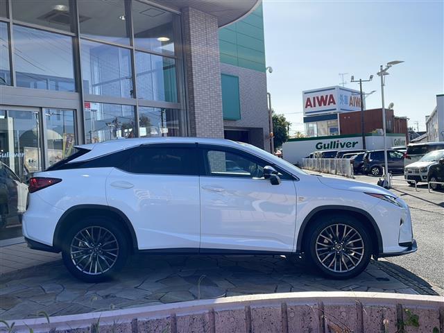 ＲＸ ＲＸ２００ｔ　Ｆスポーツ　純正ナビ・サンルーフ・衝突軽減・レーンキープ・追従クルコン・ＢＳＭ・コーナーセンサー前後・バックカメラ・ＥＴＣ２．０・ドラレコ前・ＨＵＤ・パワーバックドア・レザーシート・パワーシート・シートヒーター（32枚目）