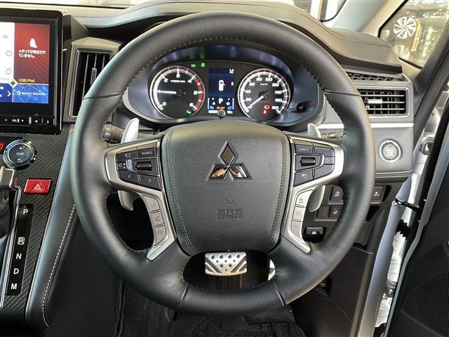 デリカＤ：５ シャモニー　純正ナビ・両側パワスラ・衝突軽減・レーンキープ・追従クルコン・バック／サイドカメラ・ＢＳＭ・ＥＴＣ・ドラレコ・パワーバックドア・ハーフレザーシート・シートヒーターＤ／Ｎ席・パワーシートＤ席（12枚目）