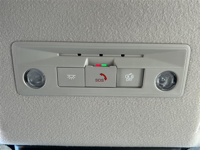 セレナ e-パワー ハイウェイスターV アラウンドビューモニター デジタルインナーミラー リアエアコン フリップダウンモニター プロパイロット 電動パーキング ワイヤレス充電 オートハイビーム e-Pedal USB充電 LEDヘッドライト(13枚目)