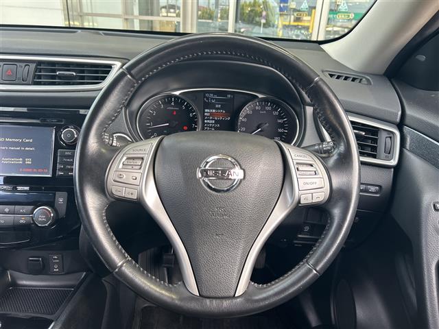 エクストレイル 20XブラクエクストリーマXエマージェンシブレーキP 純正ナビ 全方位カメラ レーダークルーズコントロール ヒルダウンアシスト ETC コーナーセンサー BSM アイドリングストップ シートヒーター サンルーフ レザーシート オートライト レーンキープ(5枚目)