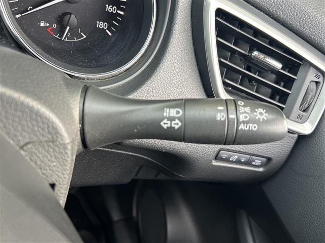 エクストレイル 20XブラクエクストリーマXエマージェンシブレーキP 純正ナビ 全方位カメラ レーダークルーズコントロール ヒルダウンアシスト ETC コーナーセンサー BSM アイドリングストップ シートヒーター サンルーフ レザーシート オートライト レーンキープ(9枚目)