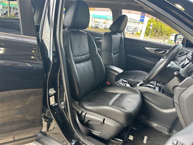 エクストレイル 20XブラクエクストリーマXエマージェンシブレーキP 純正ナビ 全方位カメラ レーダークルーズコントロール ヒルダウンアシスト ETC コーナーセンサー BSM アイドリングストップ シートヒーター サンルーフ レザーシート オートライト レーンキープ(21枚目)