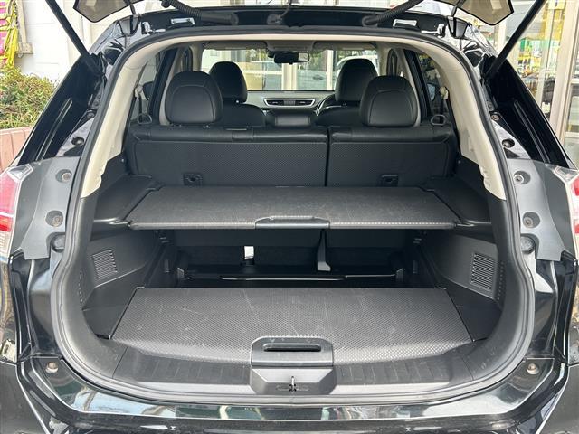 エクストレイル 20XブラクエクストリーマXエマージェンシブレーキP 純正ナビ 全方位カメラ レーダークルーズコントロール ヒルダウンアシスト ETC コーナーセンサー BSM アイドリングストップ シートヒーター サンルーフ レザーシート オートライト レーンキープ(28枚目)