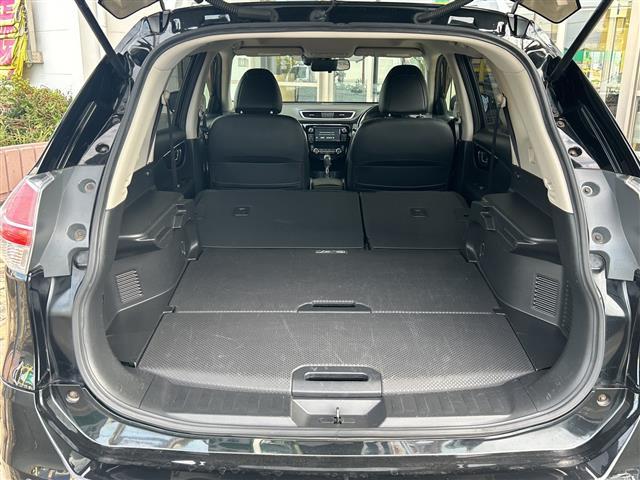 エクストレイル 20XブラクエクストリーマXエマージェンシブレーキP 純正ナビ 全方位カメラ レーダークルーズコントロール ヒルダウンアシスト ETC コーナーセンサー BSM アイドリングストップ シートヒーター サンルーフ レザーシート オートライト レーンキープ(29枚目)