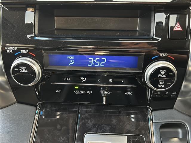 アルファード 2.5S Cパッケージ 純正ナビ ドライブレコーダー レーダークルーズコントロール バックカメラ ETC コーナーセンサー シートヒーター エアシート パワーシート 両側パワースライドドア スマートキー レザーシート(11枚目)