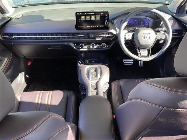 ZR-V e:HEV Z 純正ナビ 全方位カメラ ドライブレコーダー ETC2.0 レーダークルーズコントロール ホンダセンシング BOSEプレミアムサウンドシステム シートヒーター ハンドルヒーター 置くだけ充電 フォグ(42枚目)