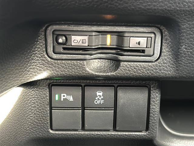 N-BOXカスタム L コーディネートスタイル 純正ナビ バックカメラ 両側パワースライドドア シートヒーター レーダークルーズコントロール コーナーセンサー スマートキー レーンキープ プッシュスタート ホンダセンシング ETC フォグランプ(15枚目)