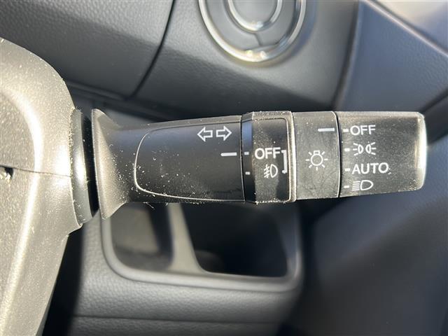 N-BOXカスタム G・Lホンダセンシング カロッツェリアナビ バックカメラ 片側パワスラ ドライブレコーダー ホンダセンシング サイドカーテンエアバッグ オートライト LEDヘッドライト フォグランプ 横滑り防止装置 ステアリングリモコン(10枚目)