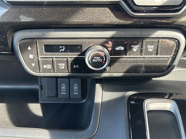N-BOXカスタム G・Lホンダセンシング カロッツェリアナビ バックカメラ 片側パワスラ ドライブレコーダー ホンダセンシング サイドカーテンエアバッグ オートライト LEDヘッドライト フォグランプ 横滑り防止装置 ステアリングリモコン(14枚目)