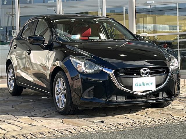 デミオ １３Ｓ　ミッドセンチュリー　純正ナビ・衝突軽減・横滑り防止装置・バックカメラ・ＥＴＣ・シートヒーター・ステリモ・ＨＵＤ・スマートキー・プッシュスタート・ＬＥＤヘッドライト・オートライト・純正フロアマット・純正アルミホイール（29枚目）