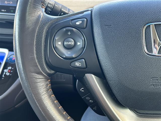 フリードハイブリッド ハイブリッド・Ｇホンダセンシング　純正ナビ・両側パワスラ・衝突軽減・レーンキープ・追従クルコン・バックカメラ・ＥＴＣ・ドラレコ・ＬＥＤヘッドライト・オートライト・フォグランプ・純正フロアマット・ヒーテッドドアミラー・ステリモ（10枚目）