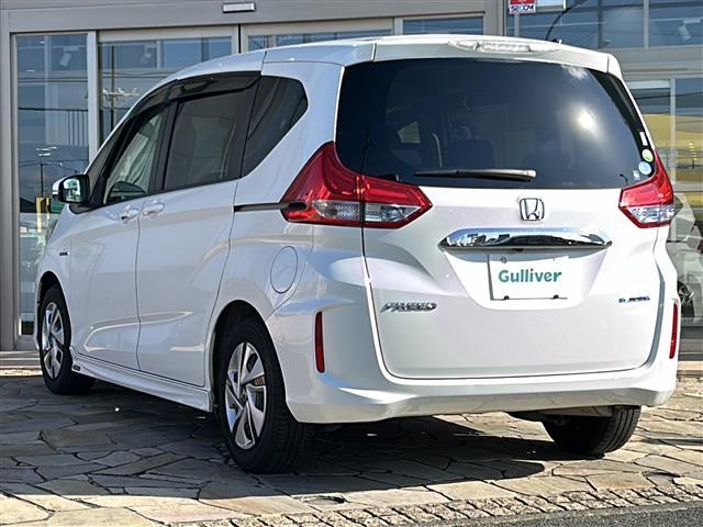 フリードハイブリッド ハイブリッド・Ｇホンダセンシング　純正ナビ・両側パワスラ・衝突軽減・レーンキープ・追従クルコン・バックカメラ・ＥＴＣ・ドラレコ・ＬＥＤヘッドライト・オートライト・フォグランプ・純正フロアマット・ヒーテッドドアミラー・ステリモ（43枚目）