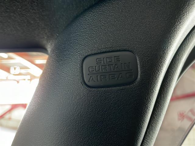 Ｎ－ＢＯＸカスタム Ｌターボ　スタイル＋ブラック　純正ナビ　バックカメラ　クリアランスソナー　前席シートヒーター　ブラック塗装１５インチアルミ　両側パワスラ　コンビシート　ＬＥＤヘッドライト　ＥＴＣ　電動パーキング　オートライト　フォグランプ（19枚目）