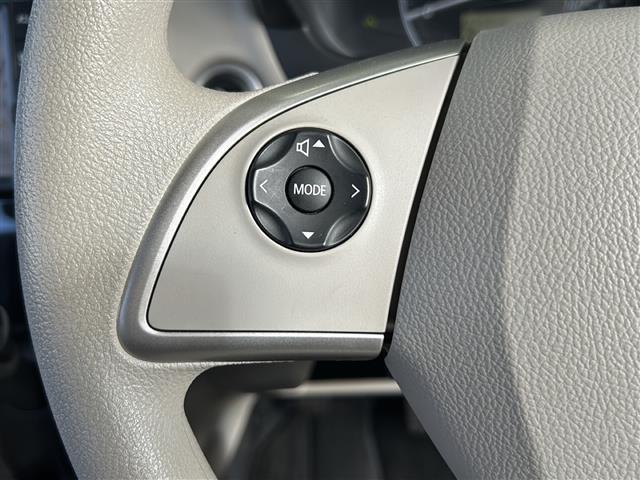 デイズ Ｘ　純正ナビ　フルセグＴＶ　アラウンドビューモニター　エマージェンシーブレーキ　プッシュスタート　インテリキー　アイドリングストップ　横滑り防止装置　マニュアルレベリング　オートエアコン　ドラレコ（6枚目）