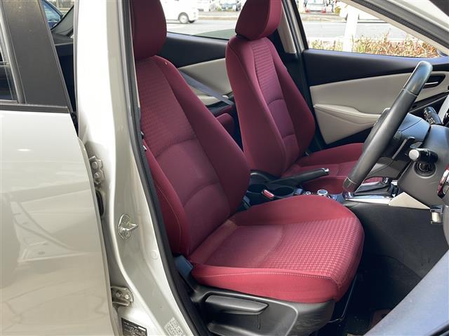 デミオ ＸＤノーブルクリムゾン　３６０°ビュー・モニター　ブラインドスポットモニター　アダプティブＬＥＤヘッドライト　スマートブレーキサポート　ヘッドアップディスプレイ　シートヒーター　クリアランスソナー　ドライブレコーダー　レー探（22枚目）