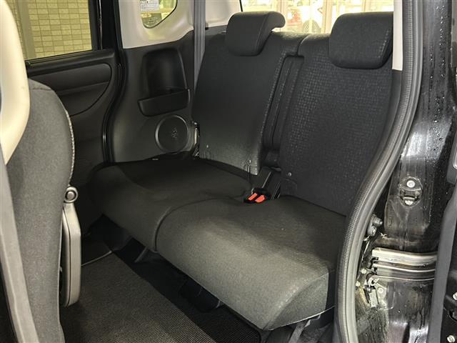 Ｎ－ＢＯＸカスタム Ｇ　ＳＳブラックスタイルパッケージ　純正ナビ・両側パワスラ・衝突軽減・バックカメラ・ＥＴＣ・ドラレコ・シートヒーターＤ／Ｎ席・オートライト・フォグランプ・ステリモ・純正フロアマット・純正アルミホイール・電格ミラー・ヒーテットドアミラー（25枚目）