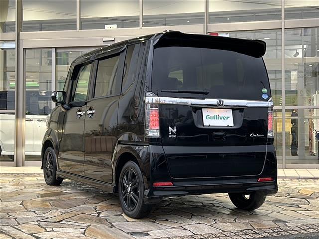 Ｎ－ＢＯＸカスタム Ｇ　ＳＳブラックスタイルパッケージ　純正ナビ・両側パワスラ・衝突軽減・バックカメラ・ＥＴＣ・ドラレコ・シートヒーターＤ／Ｎ席・オートライト・フォグランプ・ステリモ・純正フロアマット・純正アルミホイール・電格ミラー・ヒーテットドアミラー（43枚目）