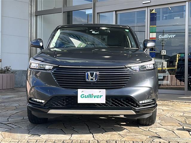 ヴェゼル ｅ：ＨＥＶ　Ｚ　全方位カメラ　ＥＴＣ２．０　シートヒーター　電動パーキング　ホンダセンシング　ＢＳＭ　プレミアムオーディオ　ワイヤレス充電　パワーテールゲート　純正１８インチアルミ　パドルシフト　コーナーセンサー（32枚目）