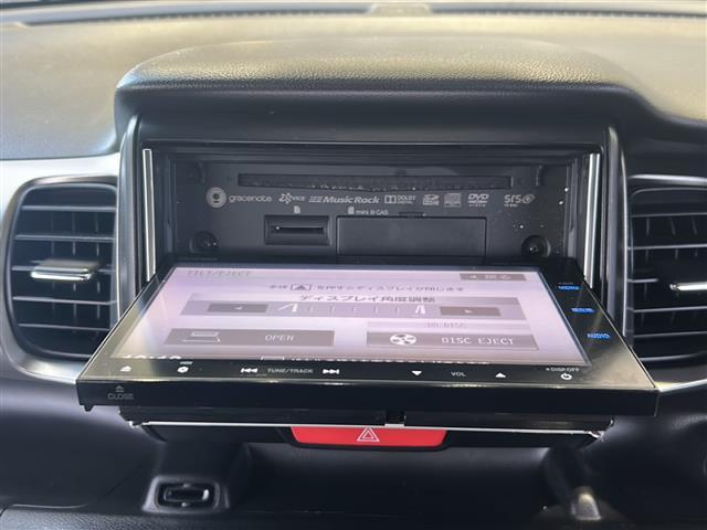 Ｎ－ＢＯＸスラッシュ Ｘ　純正ナビ・サウンドマッピングシステム・衝突軽減・バックカメラ・ＥＴＣ・ワイヤレス充電・ハンドルヒーター・シートヒーターＤ／Ｎ席・オートライト・スマートキー・プッシュスタート・ステリモ・純正マット（5枚目）