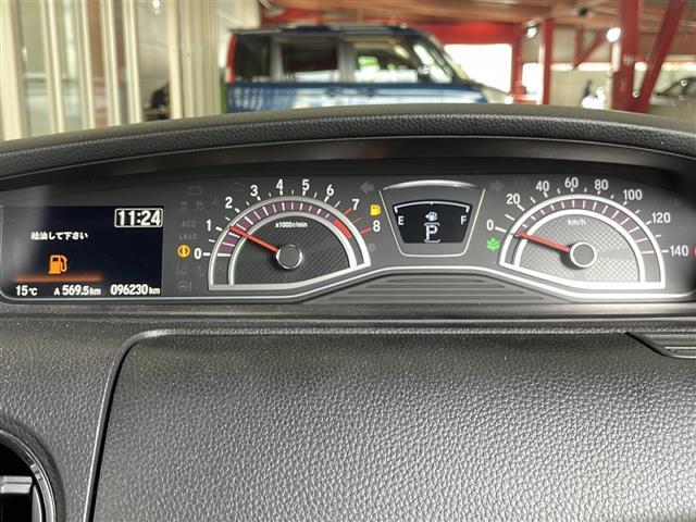 Ｎ－ＢＯＸカスタム Ｇ・Ｌターボホンダセンシング　純正ナビ・両側パワスラ・衝突軽減・レーンキープ・追従クルコン・バックカメラ・ＥＴＣ・ドラレコ・ハーフレザーシート・シートヒーターＤ／Ｎ席・パドルシフト・ステリモ・オートライト・オートハイビーム（10枚目）