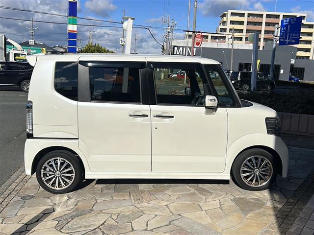 Ｎ－ＢＯＸカスタム ２トーンカラースタイル　Ｇ・ターボＡパッケージ　純正ナビ　ＥＴＣ　両側パワスラ　クルーズコントロール　１５インチ純正アルミ　オートエアコン　バックカメラ　横滑り防止装置　ディスチャージヘッドライト　アイドリングストップ　サイドカーテンエアバッグ（35枚目）